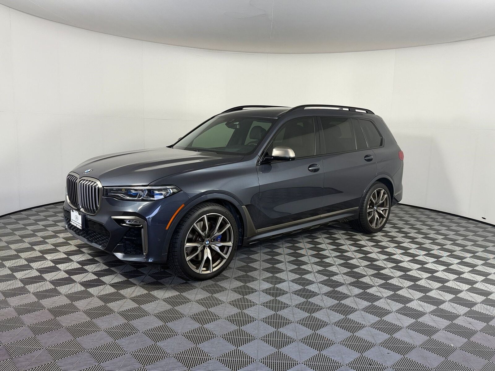 2020 BMW X7