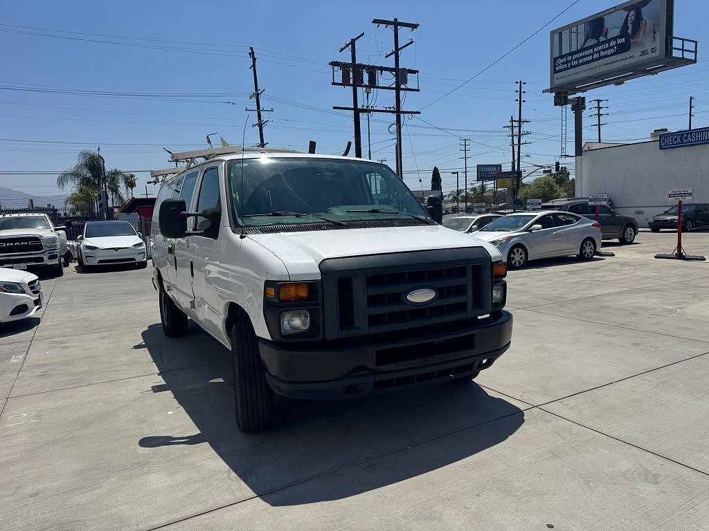 2014 FORD E-250