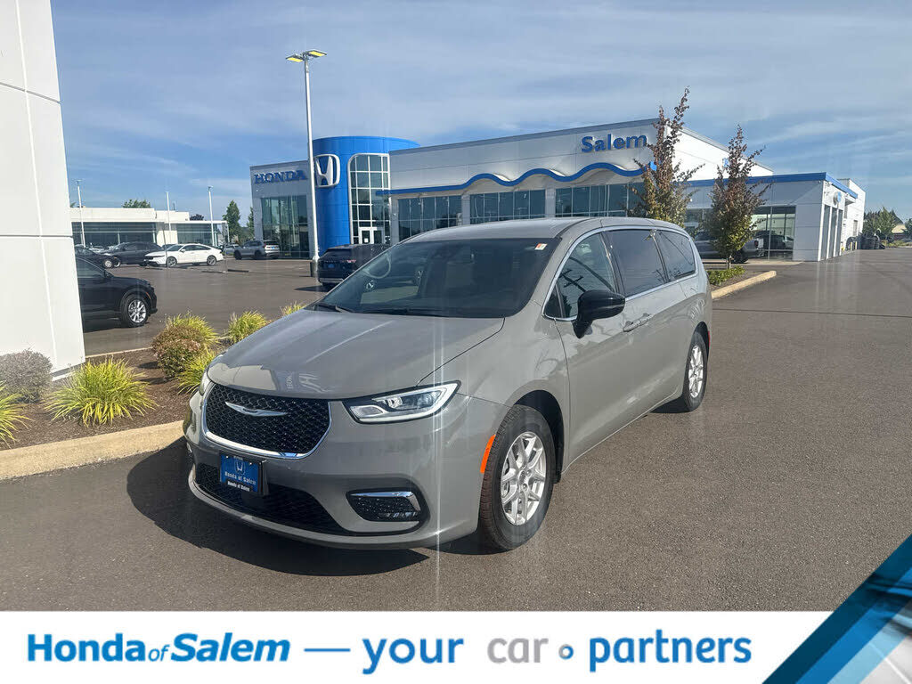 2025 CHRYSLER Pacifica