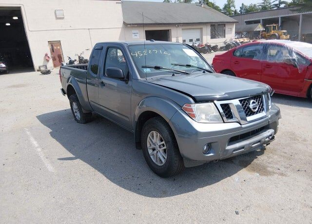 2016 NISSAN Frontier