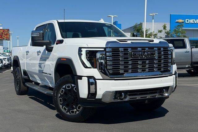 2026 GMC Sierra HD