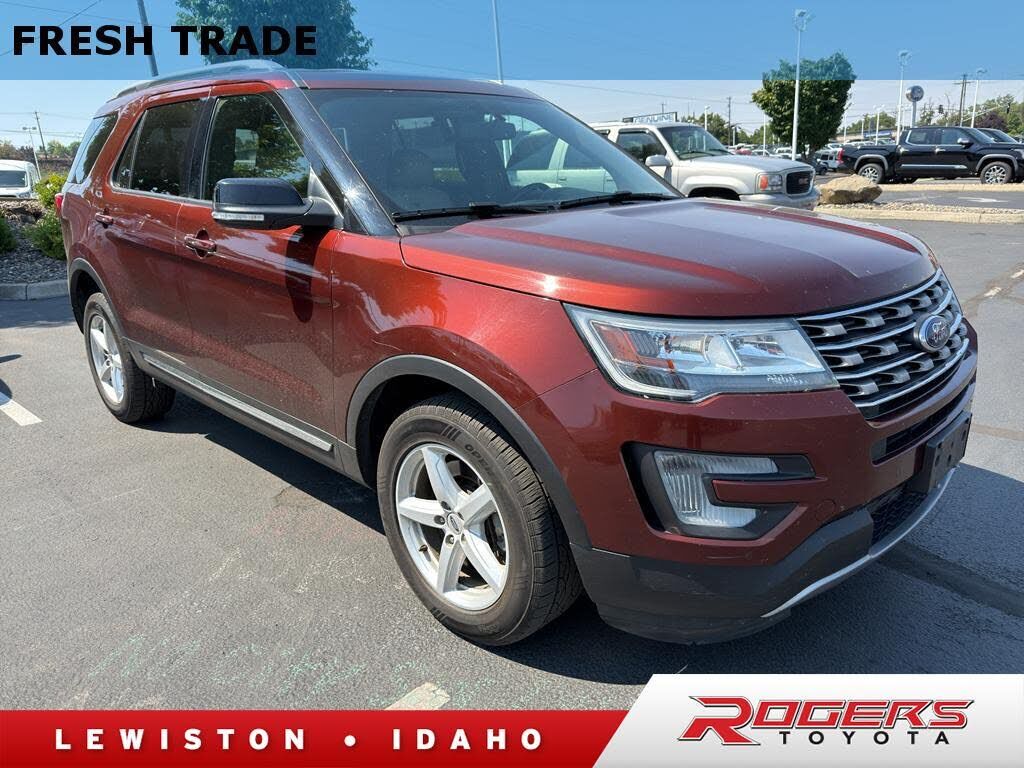 2016 FORD Explorer