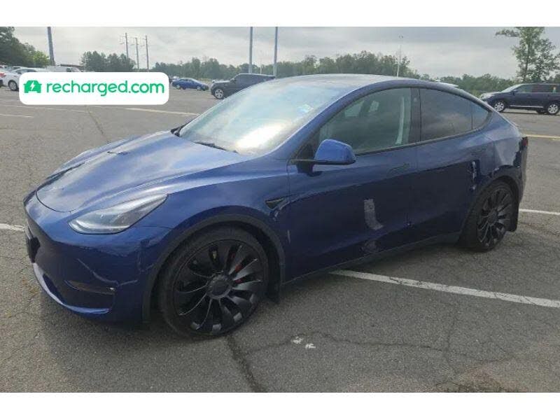 2022 TESLA Model Y