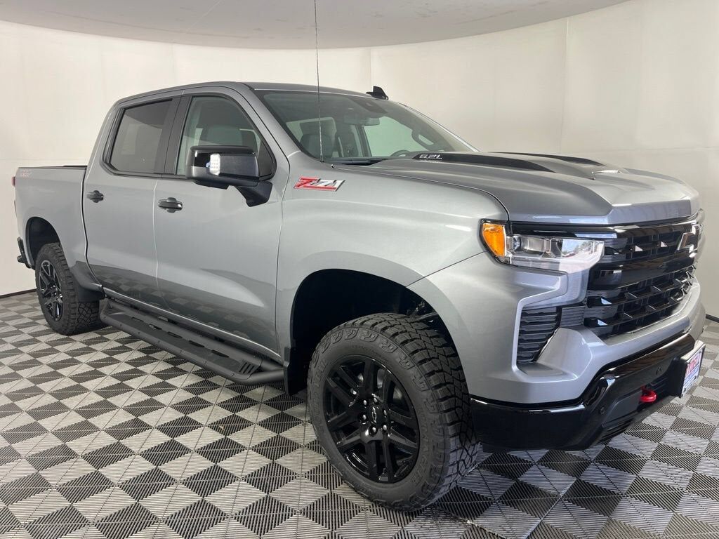 2026 CHEVROLET Silverado