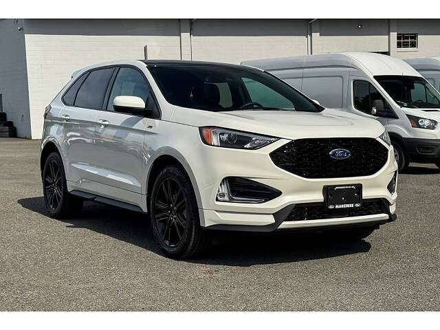 2023 FORD Edge