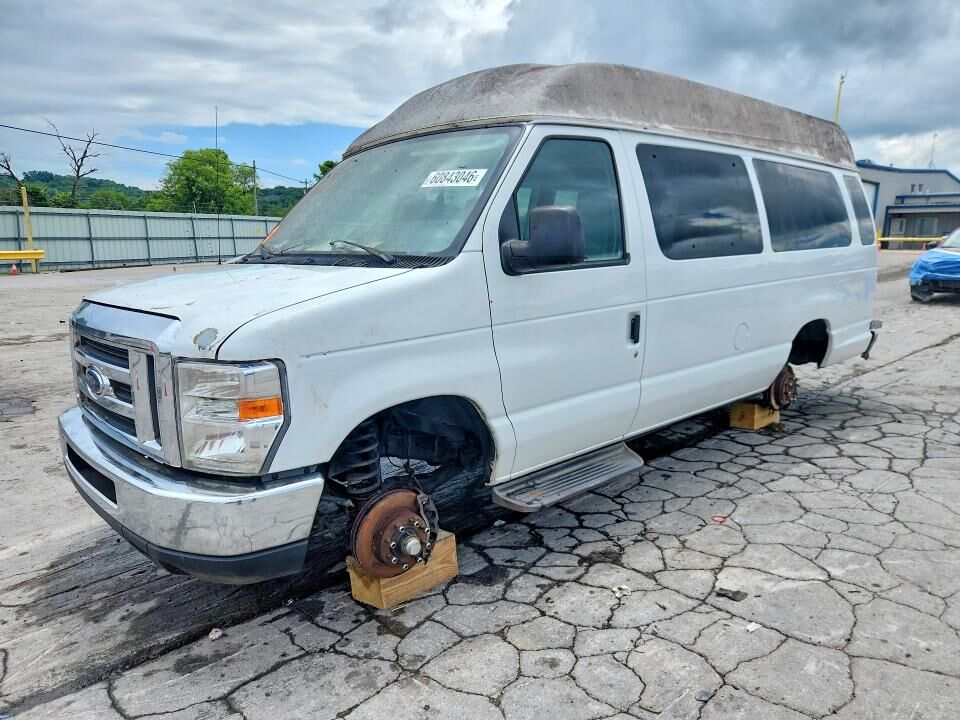2012 FORD E-350
