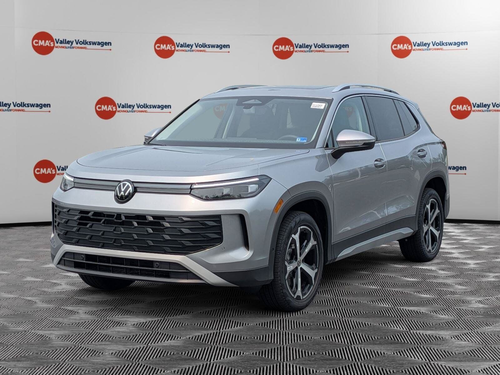 2026 VOLKSWAGEN Tiguan
