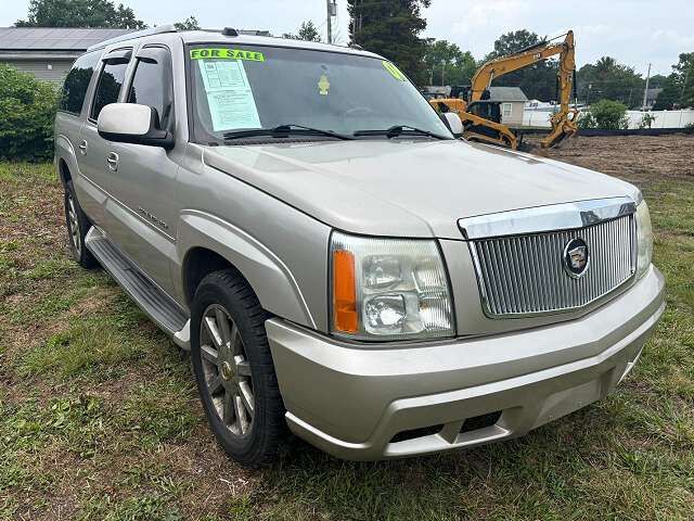 2004 CADILLAC Escalade