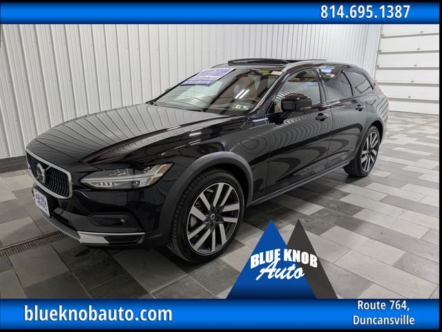 2025 VOLVO V90CC