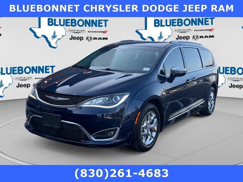 2017 CHRYSLER Pacifica