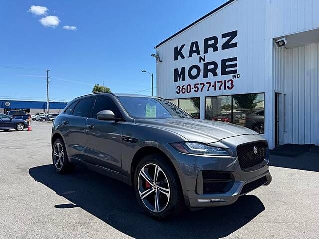 2017 JAGUAR F-Pace