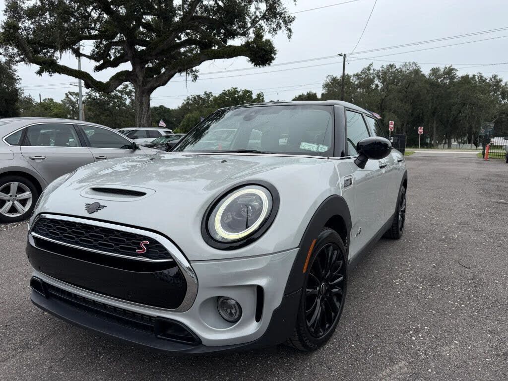 2022 MINI Clubman