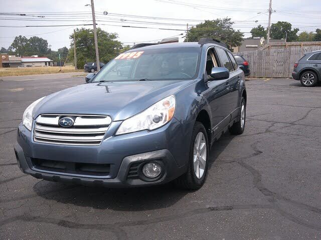 2014 SUBARU Outback