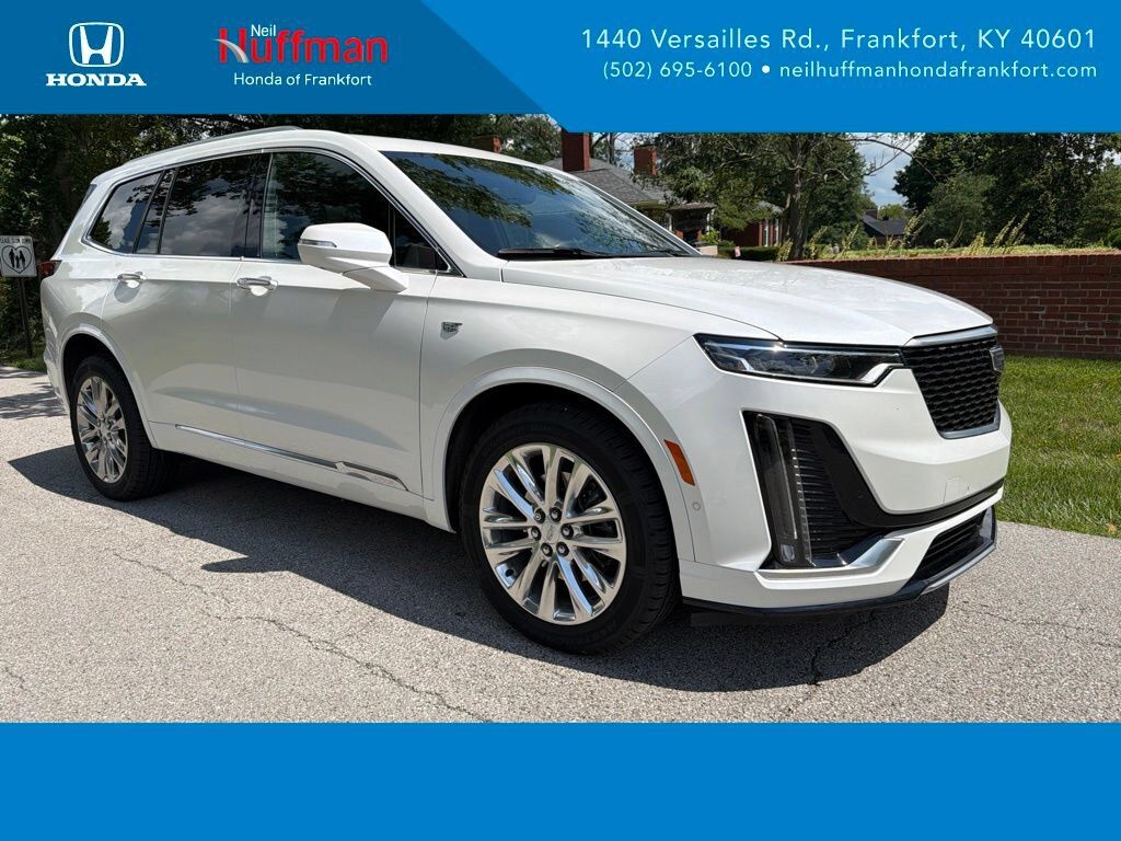 2021 CADILLAC XT6