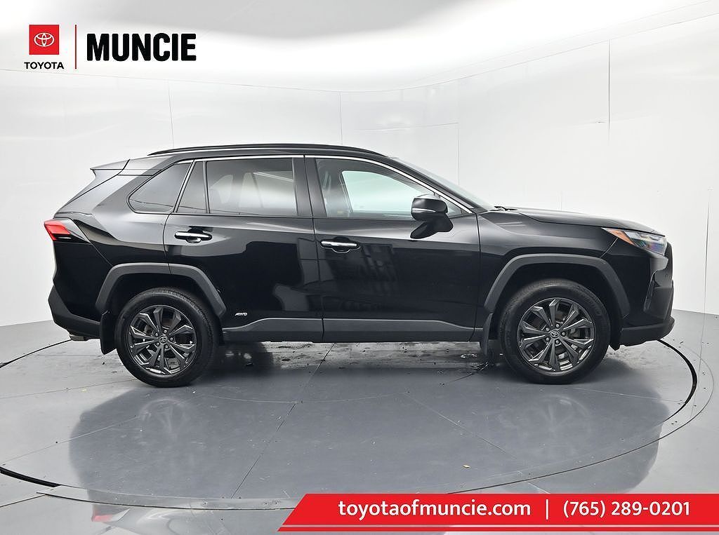 2023 TOYOTA RAV4