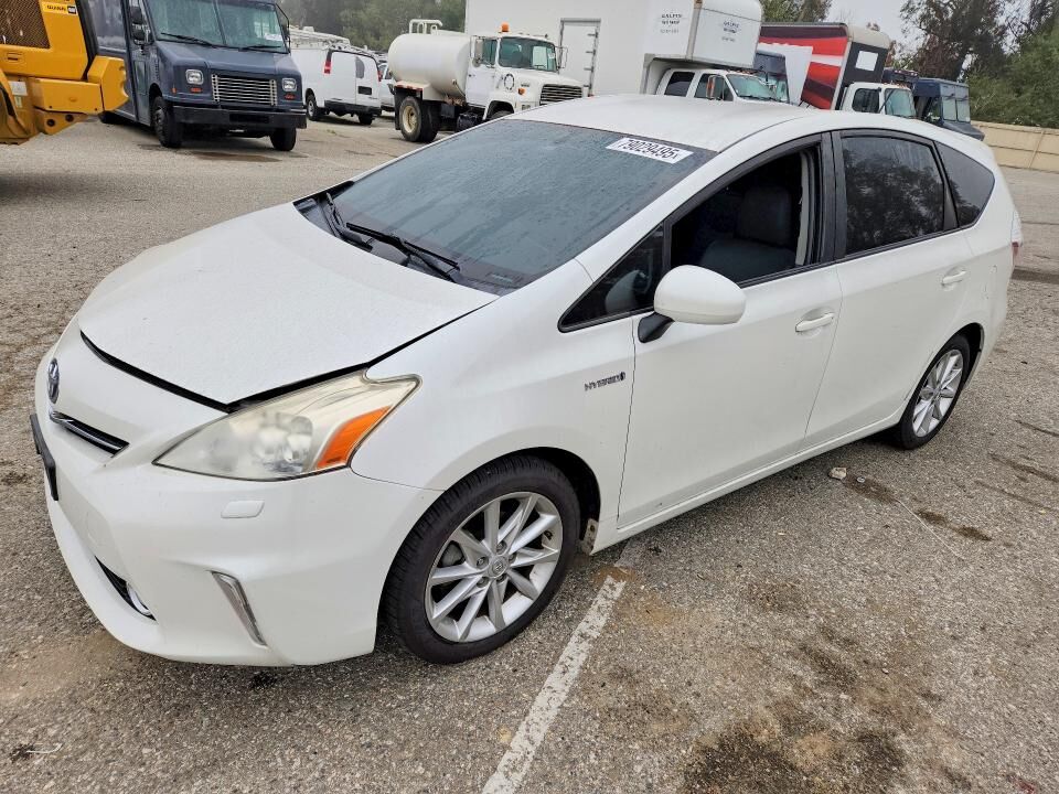 2014 TOYOTA Prius