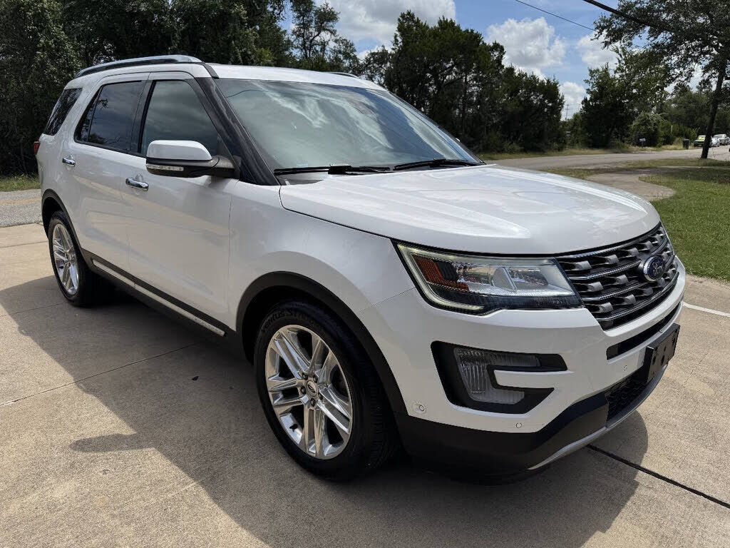 2016 FORD Explorer