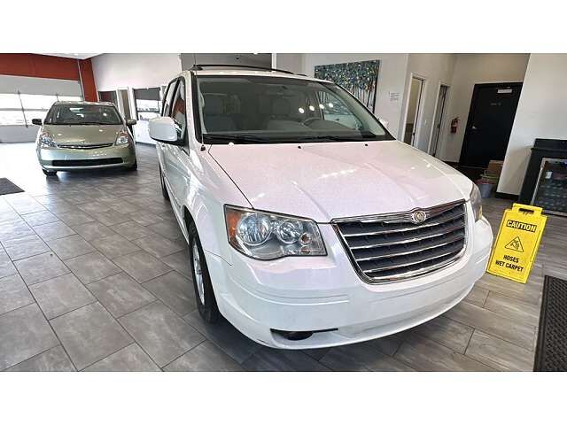 2010 CHRYSLER Town and Country