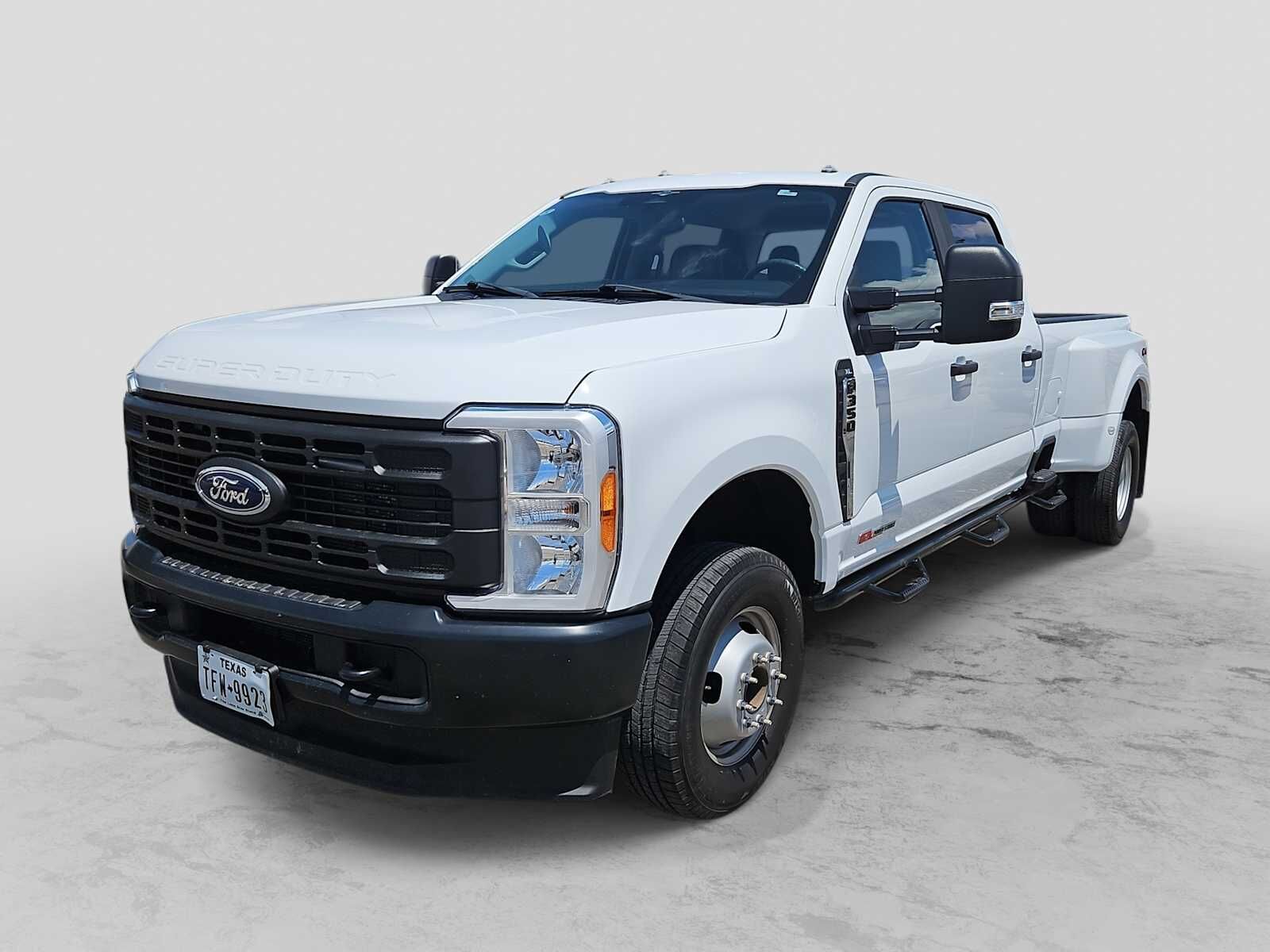 2023 FORD F-350