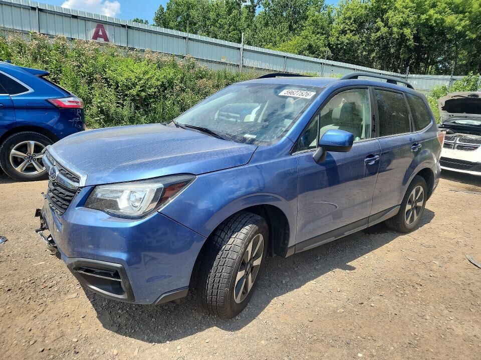 2018 SUBARU Forester
