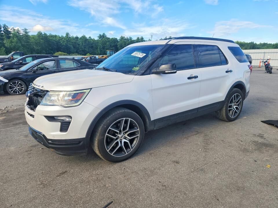 2018 FORD Explorer