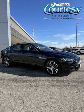2017 JAGUAR XE