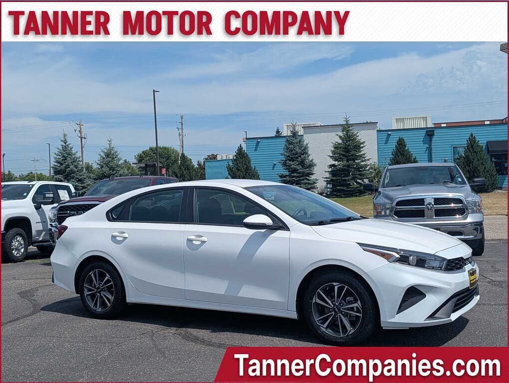 2024 KIA Forte