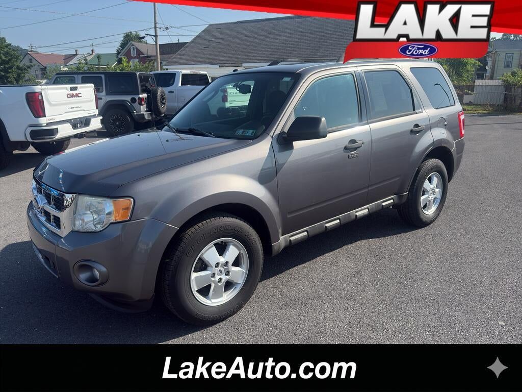 2011 FORD Escape