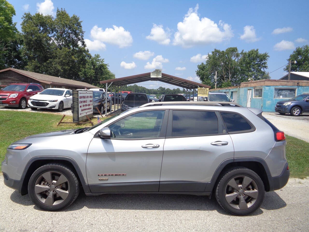 2017 JEEP Cherokee