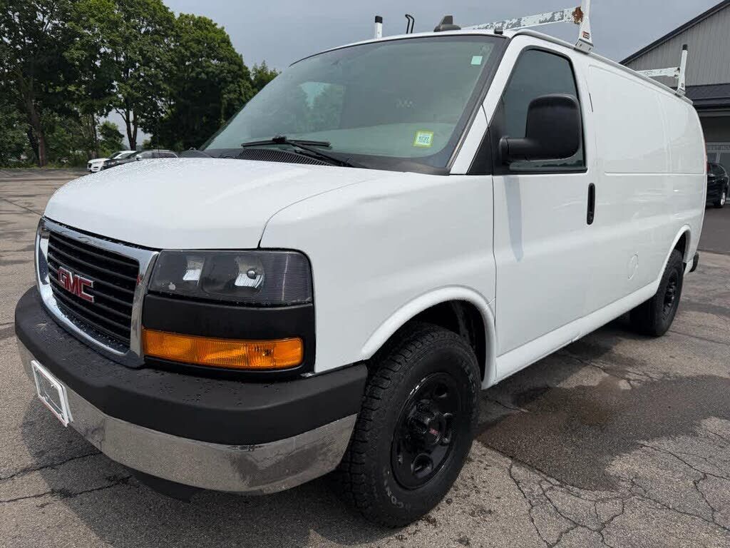 2020 GMC Savana