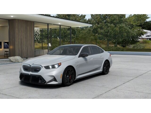 2027 BMW M5