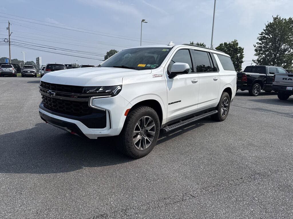 2021 CHEVROLET Suburban