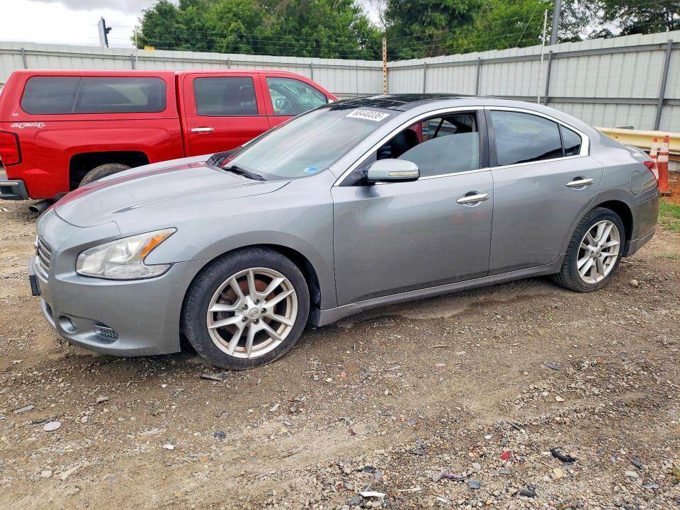 2009 NISSAN Maxima