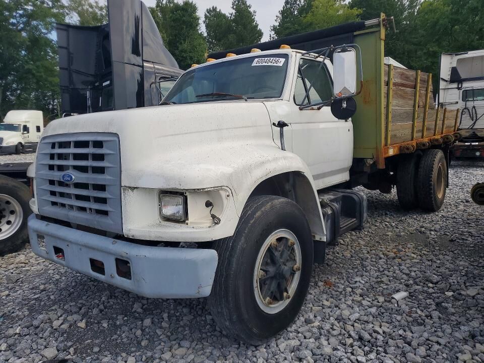 1998 FORD F-700