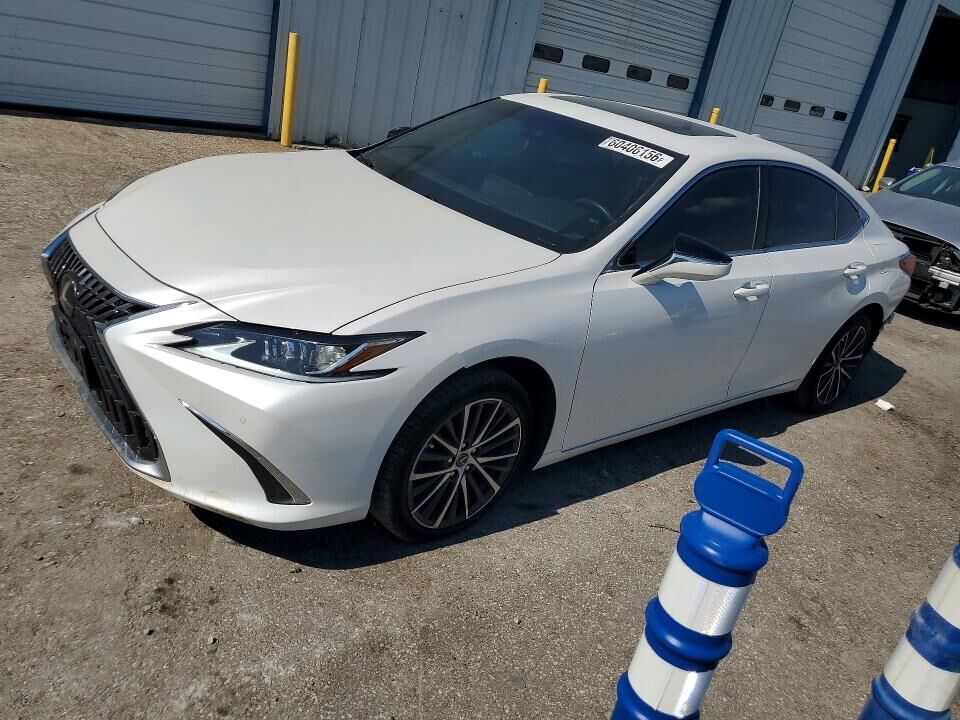 2022 LEXUS ES