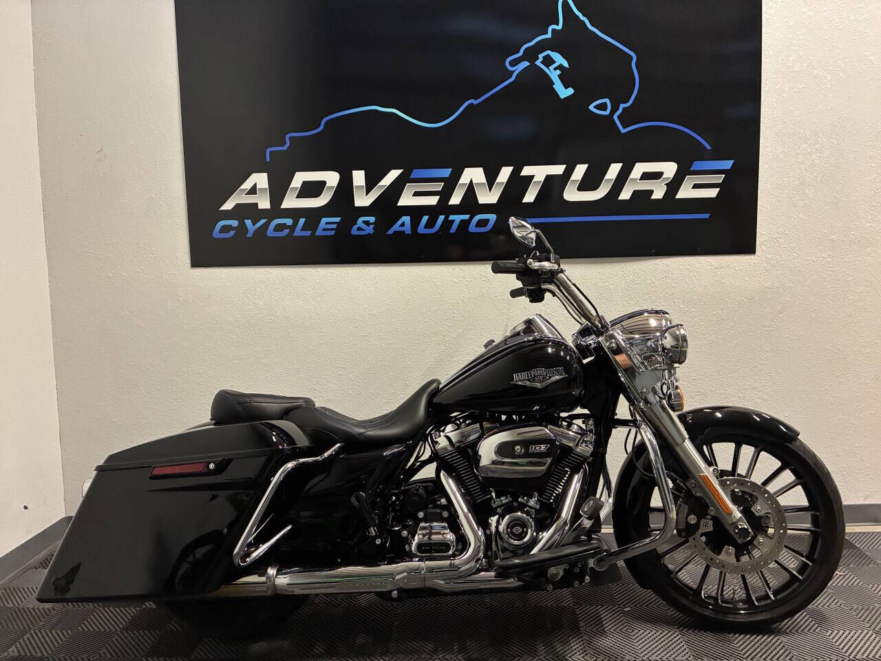 2019 HARLEY DAVIDSON FLHR / Road King