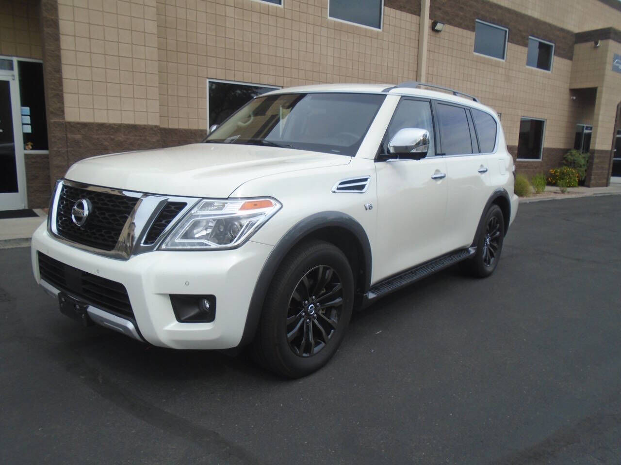 2017 NISSAN Armada