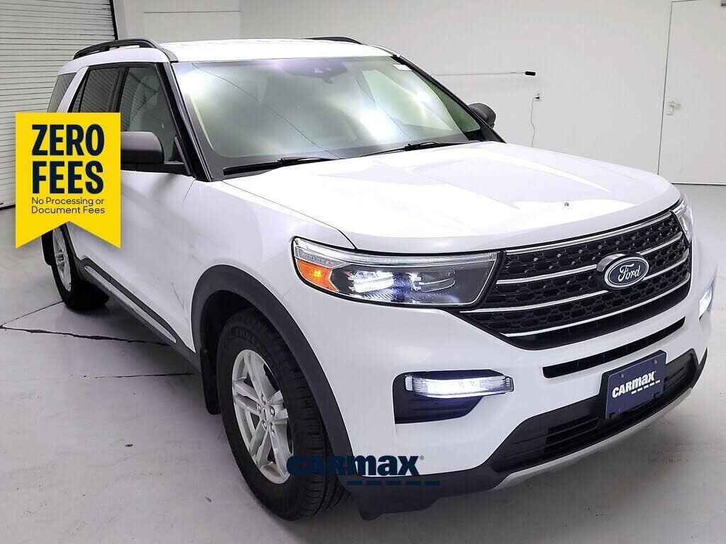 2021 FORD Explorer