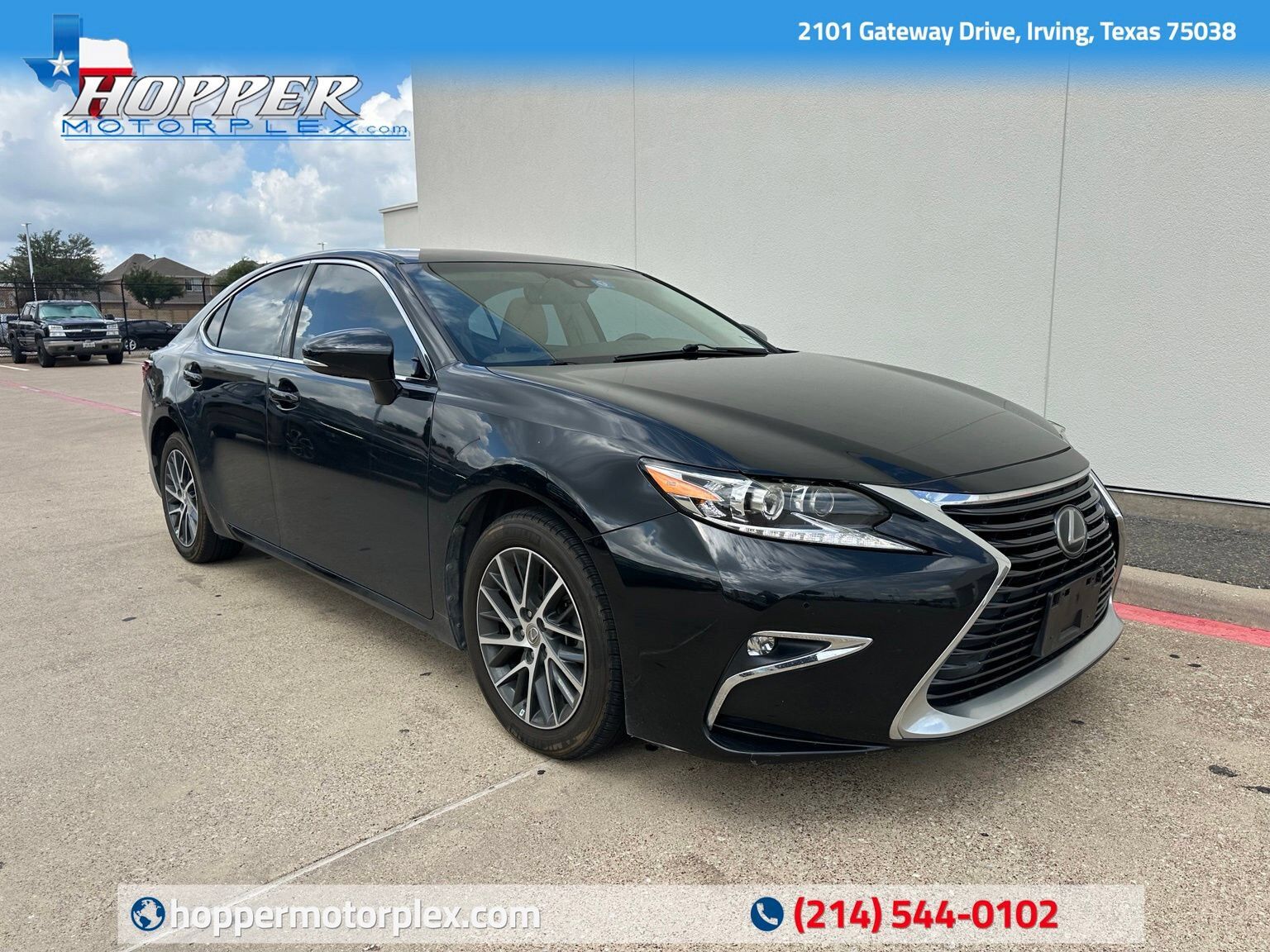 2017 LEXUS ES