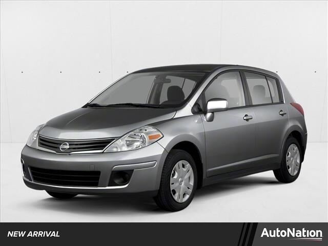 2011 NISSAN Versa