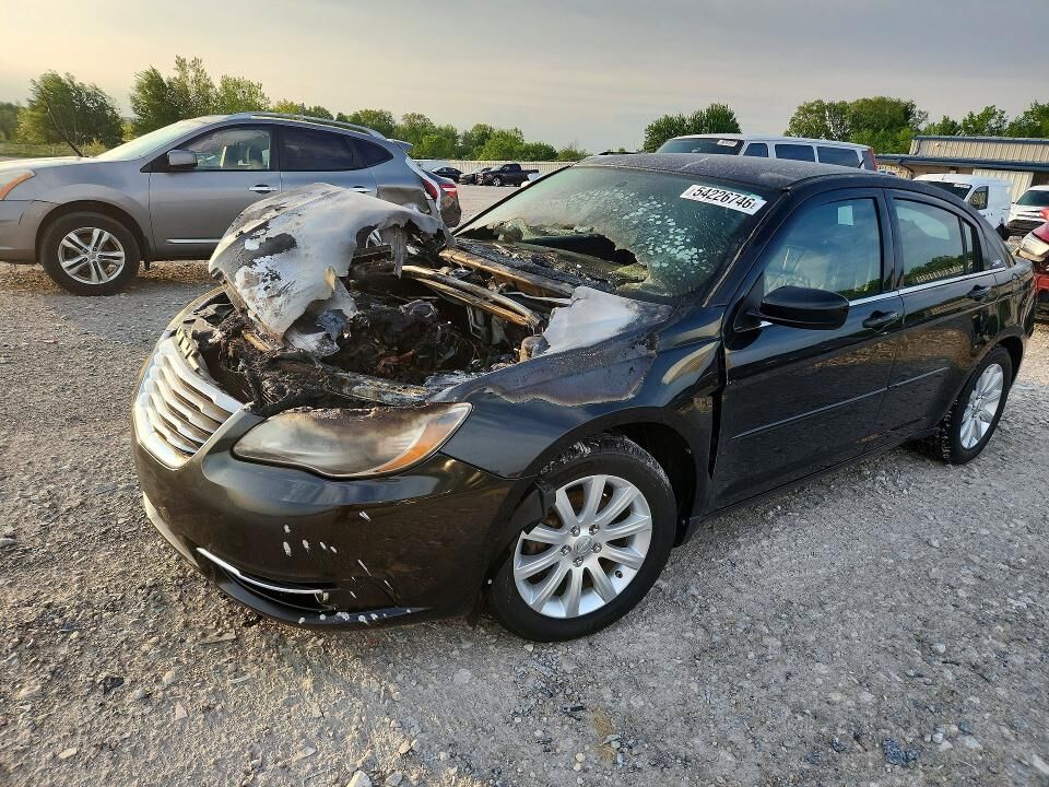 2011 CHRYSLER 200