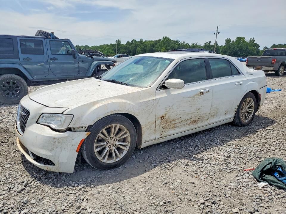 2017 CHRYSLER 300