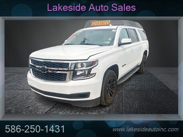 2018 CHEVROLET Suburban