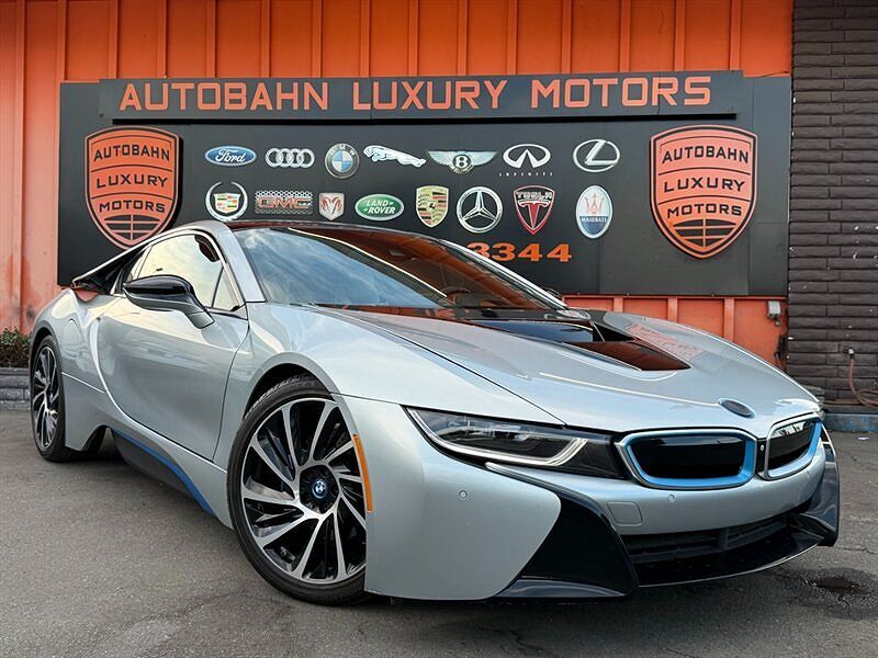 2015 BMW i8