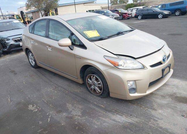 2011 TOYOTA PRIUS