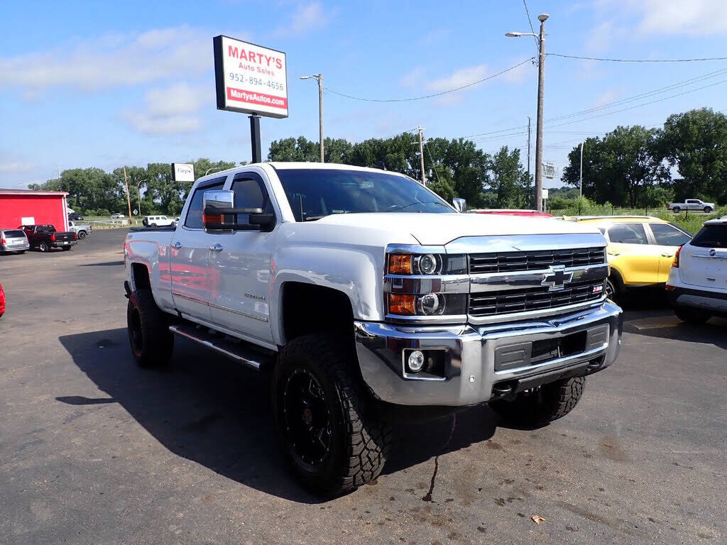 2017 CHEVROLET Silverado