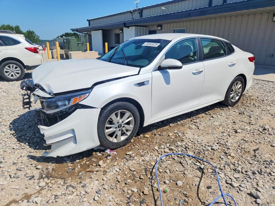2017 KIA Optima