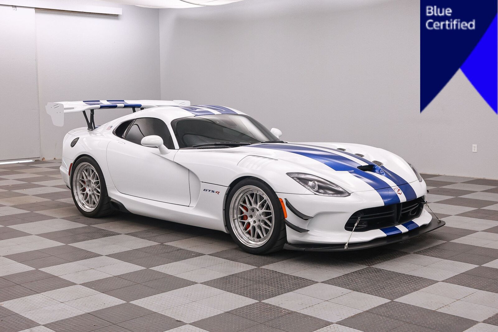 2017 DODGE Viper