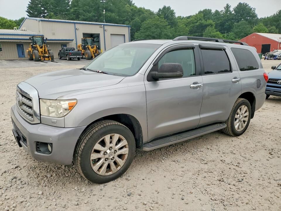 2011 TOYOTA Sequoia