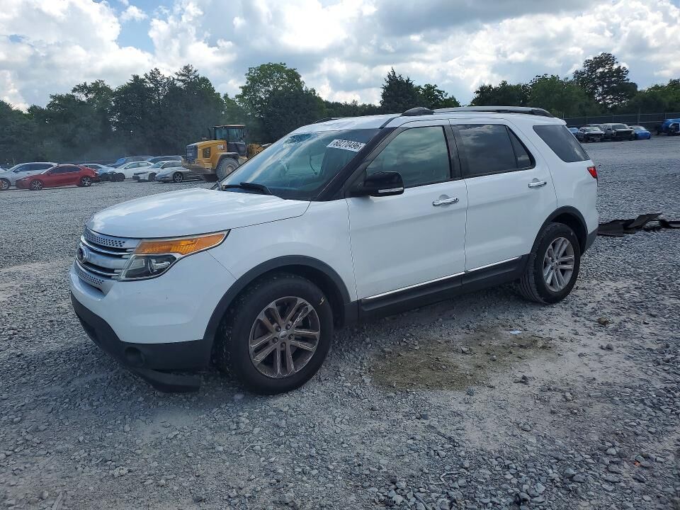 2014 FORD Explorer